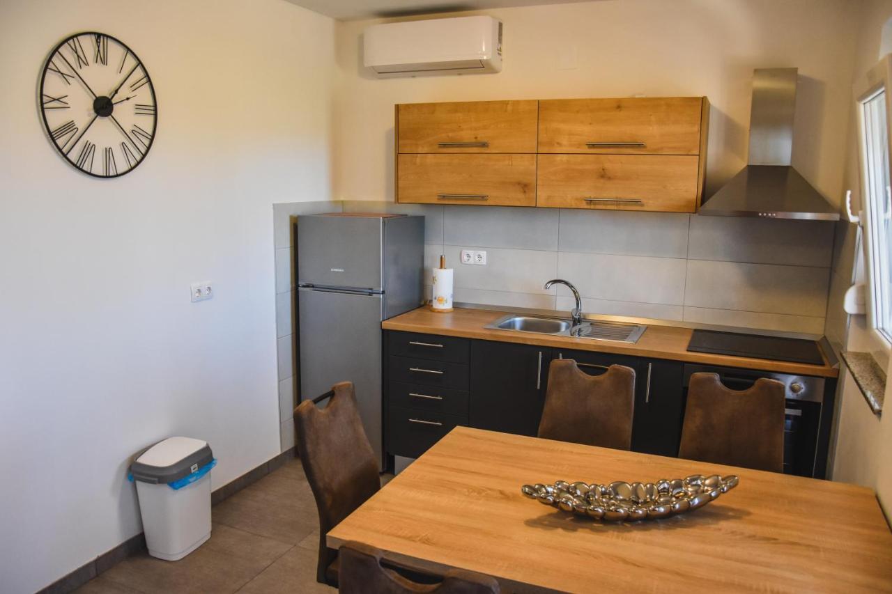 Apartment Mirela Zaton (Zadar)